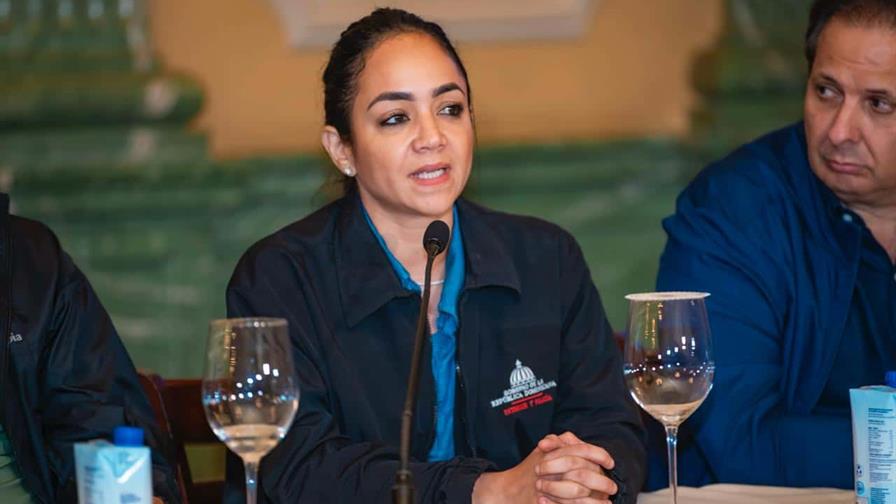 Operativos policiales para evitar fiestas en las calles durante la tormenta Melissa