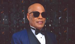 El legado de Rubby P&eacute;rez brilla en los Billboard con "Grandes &Eacute;xitos"