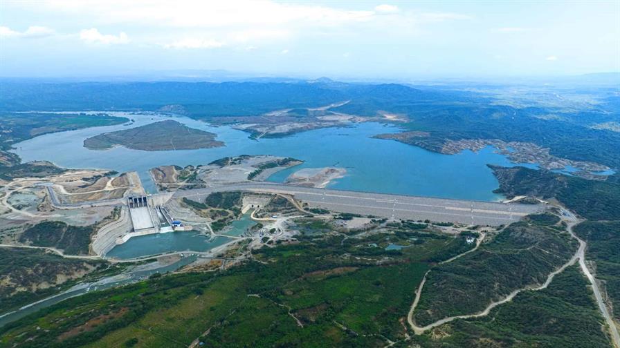 El COE descontin&uacute;a alerta verde tras cierre del vertedero en la presa de Monte Grande