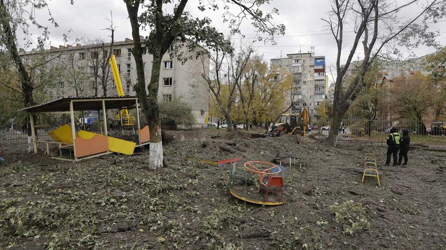 Zelenski condena ataque nocturno ruso y denuncia que Rusia en 2025 ha usado 770 misiles