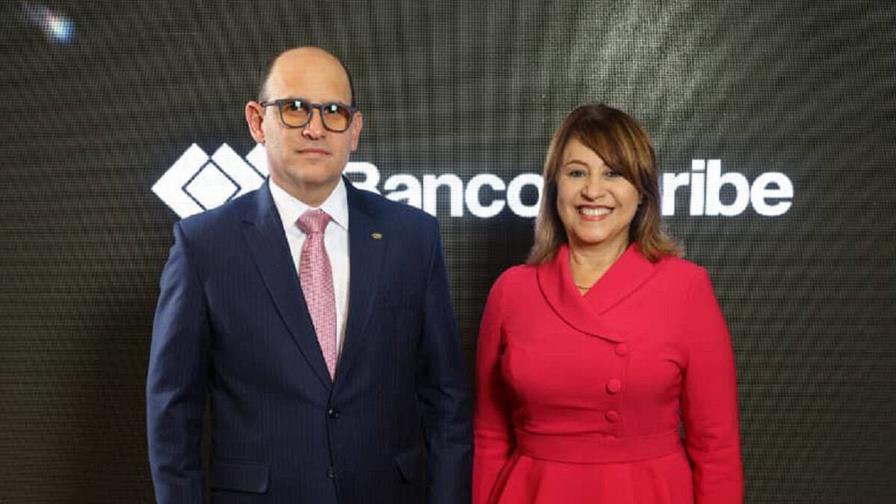 Banco Caribe presenta su nueva tarjeta de crédito Insignia Banco Caribe presenta su nueva tarjeta de crédito Insignia