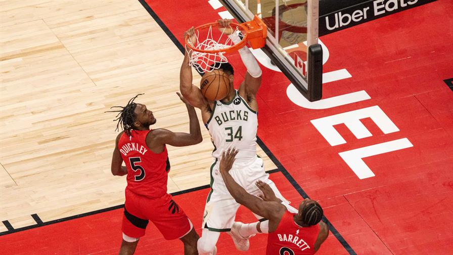 Los Raptors inician la temporada en casa con una derrota ajustada 122-116 ante los Bucks