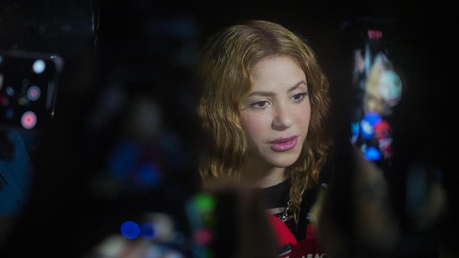 Shakira celebra estar de nuevo en los escenarios colombianos en su show en Cali Shakira celebra estar de nuevo en los escenarios colombianos en su show en Cali