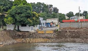La tormenta Melissa afecta comunidades de Maimón y provoca aislamiento parcial en Monseñor Nouel