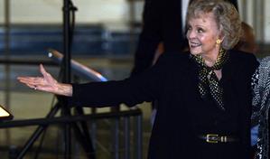 Muere a los 100 años June Lockhart, la inolvidable madre de "Lassie" y "Perdidos en el Espacio"