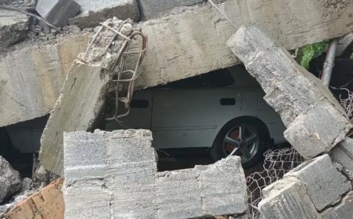 Colapso de vivienda en San Cristóbal: Dos personas logran sobrevivir