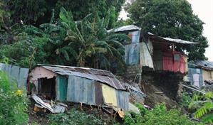 Huracán Melissa deja 752 viviendas afectadas, 3,760 desplazados y 48 comunidades aisladas