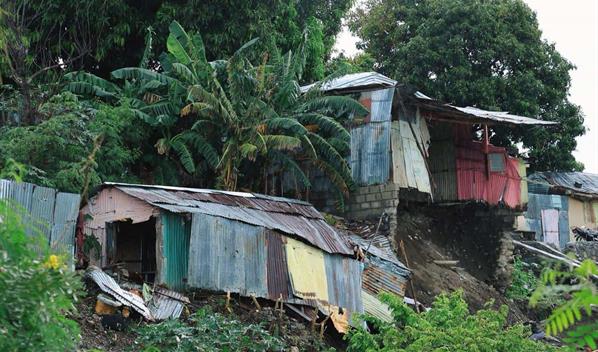 Huracán Melissa deja 752 viviendas afectadas, 3,760 desplazados y 48 comunidades aisladas