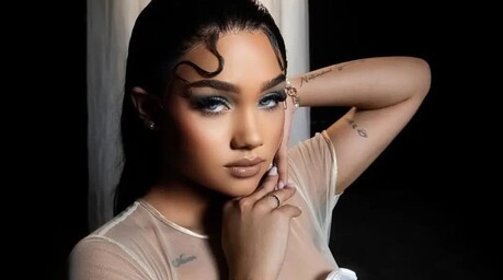 Polic&iacute;a entrevista a Masha por muerte de joven que la acompa&ntilde;aba en veh&iacute;culo que fue tiroteado