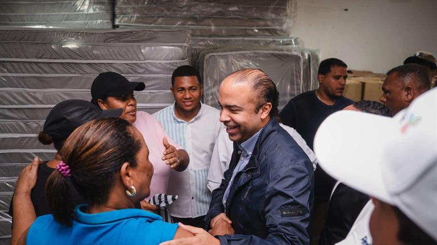 Fundación Refidomsa lleva ayuda a familias afectadas por las lluvias de Melissa en el DN y Haina