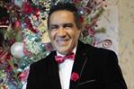 Kinito Méndez lanza su nuevo merengue Que rompa la Navidad para celebrar las fiestas Kinito Méndez lanza su nuevo merengue Que rompa la Navidad para celebrar las fiestas