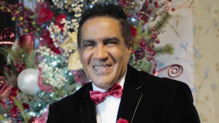 Kinito Méndez lanza su nuevo merengue Que rompa la Navidad para celebrar las fiestas Kinito Méndez lanza su nuevo merengue Que rompa la Navidad para celebrar las fiestas