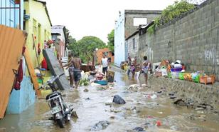 Decreto: Abinader declara emergencia nacional para compras y contrataciones por daños de Melissa