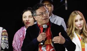 Petro tacha de criminal y arbitrario intento de Leopoldo López de vincularlo con narcos