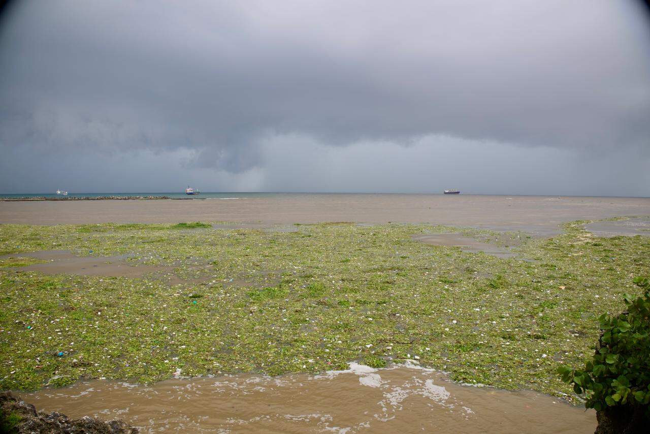 Malecón de Santo Domingo tras la tormenta Melissa.