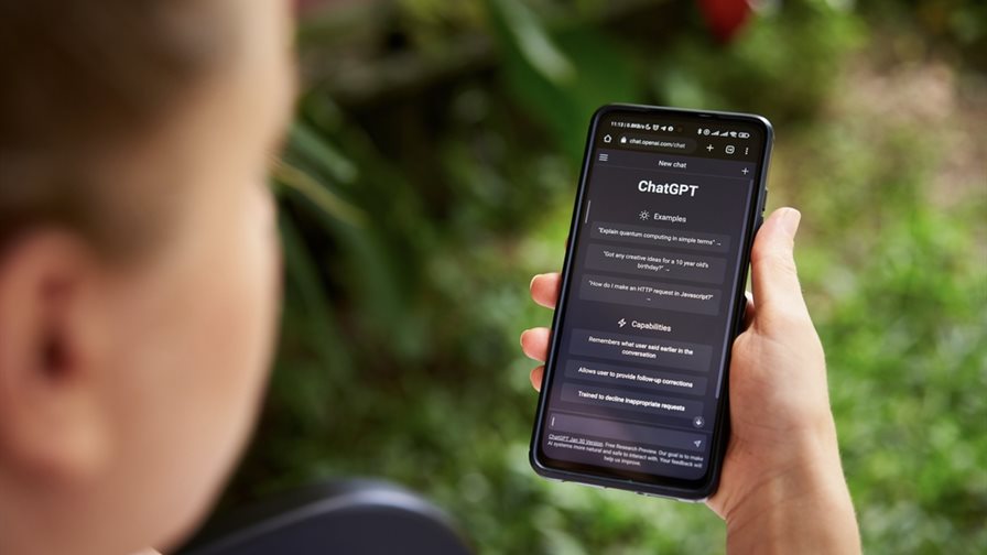 ¿Puede ChatGPT opinar sobre cáncer de mama? La Dra. Isabel Rubio responde