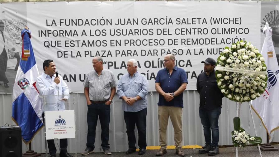 Rinden homenaje póstumo a Juan Ulises García Saleta en el centenario de su natalicio Rinden homenaje póstumo a Juan Ulises García Saleta en el centenario de su natalicio
