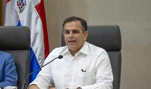 RD ya es "generosa" exonerando a trabajadores: lo que piensa Jochi Vicente sobre indexar salarios