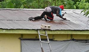 Jamaica espera el huracán Melissa mientras Cuba se prepara para posibles inundaciones