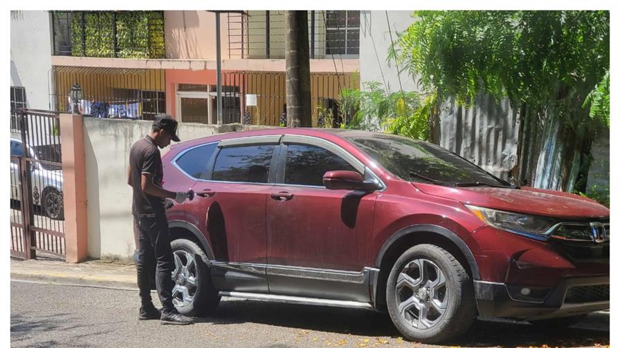 Sangre, detenidos y prófugos: los avances en la desaparición de joven que viajó a Bávaro por trabajo