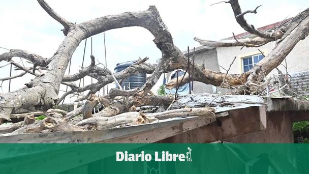 Huracán Melissa golpea hogar del 80 % de dominicanos en Jamaica