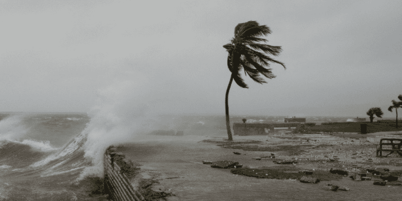 Jamaica reabre sus aeropuertos tras el devastador paso del huracán Melissa Jamaica reabre sus aeropuertos tras el devastador paso del huracán Melissa