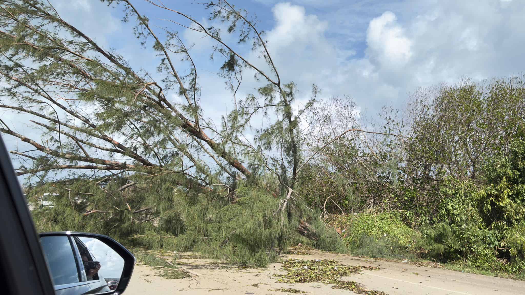 Estragos dejados por el huracán Melissa en Montego Bay.