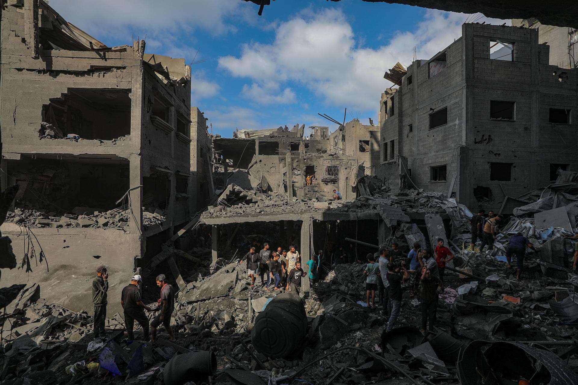 El ejército israelí afirma haber atacado un depósito de armas en el norte de Gaza