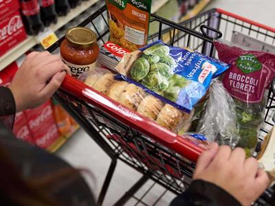 Cierre de Gobierno pone en riesgo SNAP para 10 millones de latinos