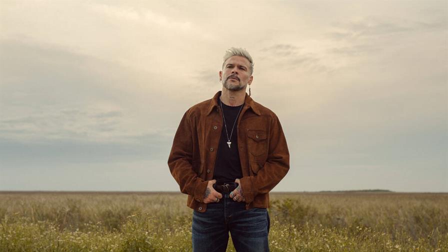 Pedro Capó toma "La Carretera" de regreso a República Dominicana Pedro Capó toma "La Carretera" de regreso a República Dominicana