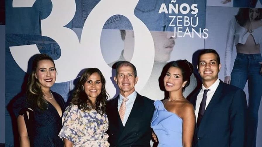 Zebú Jeans celebra 30 años de historia y reafirma su compromiso con la moda y el orgullo dominicano Zebú Jeans celebra 30 años de historia y reafirma su compromiso con la moda y el orgullo dominicano
