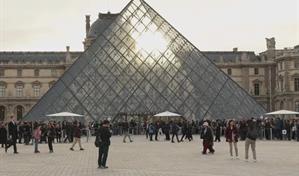 Louvre sube un 45 % la entrada para los de fuera del Espacio Económico Europeo, a 32 euros