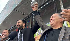 Bodegueros dominicanos dan su apoyo a Mamdani, aspirante a alcalde de Nueva York