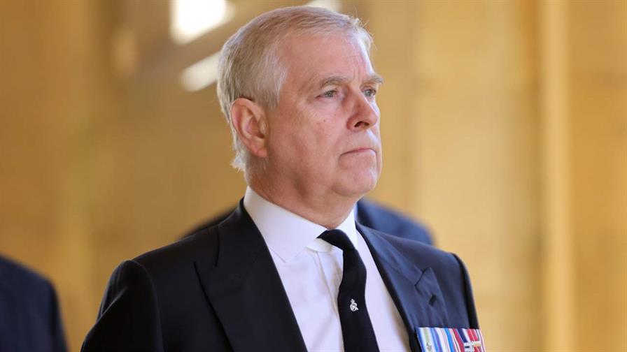 Los británicos celebran el fin del príncipe Andrés, símbolo de escándalo y vergüenza Los británicos celebran el fin del príncipe Andrés, símbolo de escándalo y vergüenza