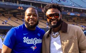 Junior Caminero llevó el sabor dominicano a la Serie Mundial como corresponsal de MLB