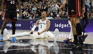 Wembanyama firma otro recital, OKC arrasa y los Bucks se sobreponen a la baja de Giannis