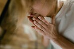 En 2024, 107 mujeres fueron asesinadas por sus parejas o exparejas en Francia En 2024, 107 mujeres fueron asesinadas por sus parejas o exparejas en Francia