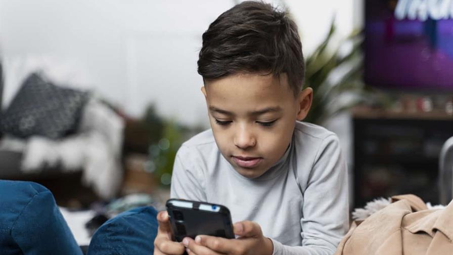 Nomofobia infantil: cómo reconocer la dependencia al celular en los niños