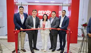 Revvo inauguró un moderno centro de negocios en Megacentro