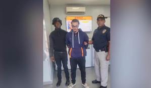 Se entrega joven acusado de herir de bala a niña de nueve años en Capotillo