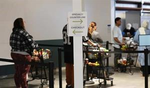 "No s&eacute; qu&eacute; haremos: 40 millones de estadounidenses, en vilo por subsidios alimentarios