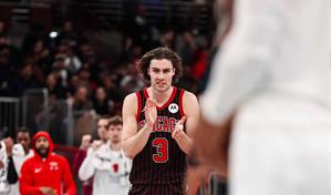 Bulls, quinto triunfo corrido al vencer a Knicks, Celtics quitan invicto a 76ers y Doncic regresa