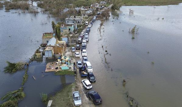 Jamaica obtiene paquete de ayuda de 6,700 millones de dólares tras huracán Melissa