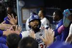 Abinader felicita a Teoscar Hernández por el triunfo de los Dodgers en la Serie Mundial