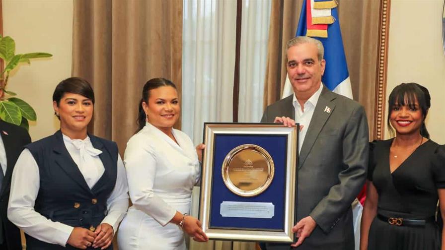 Luis Abinader respalda la creación del Museo del Turismo Dominicano Luis Abinader respalda la creación del Museo del Turismo Dominicano