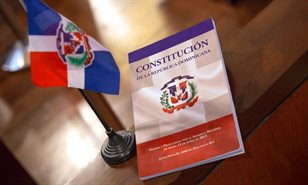 La Constituci&oacute;n dominicana: logros, deudas y desaf&iacute;os quince a&ntilde;os despu&eacute;s