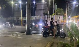Fines de semana de terror en Higüey: menores corren en motos sin control