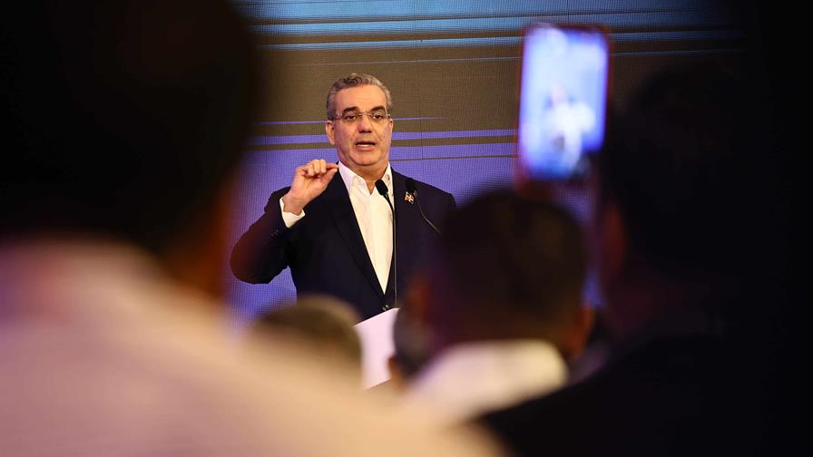 Abinader promulga ley que modifica el régimen de gestión y coprocesamiento de residuos sólidos Abinader promulga ley que modifica el régimen de gestión y coprocesamiento de residuos sólidos