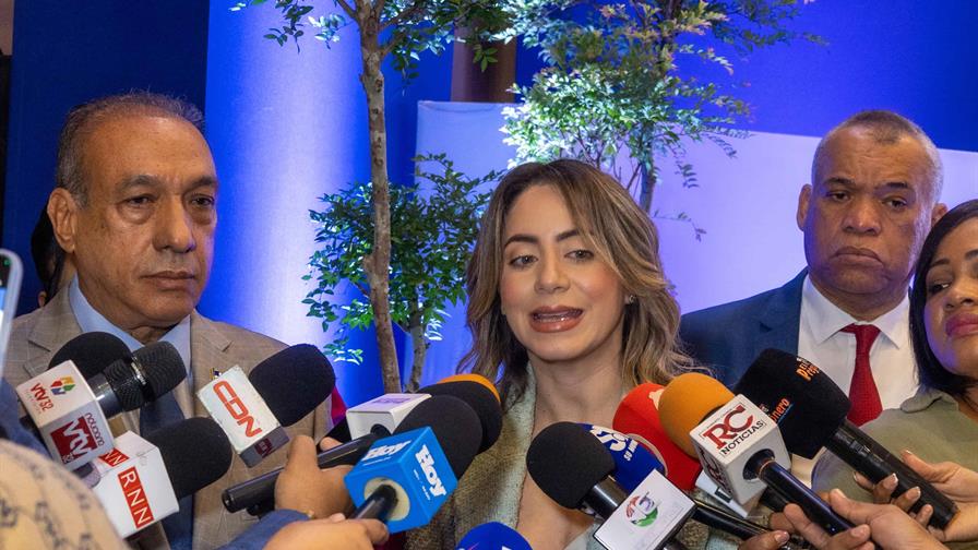 Más de 4,000 personas se han certificado como cuidadores de adultos mayores en el país Más de 4,000 personas se han certificado como cuidadores de adultos mayores en el país