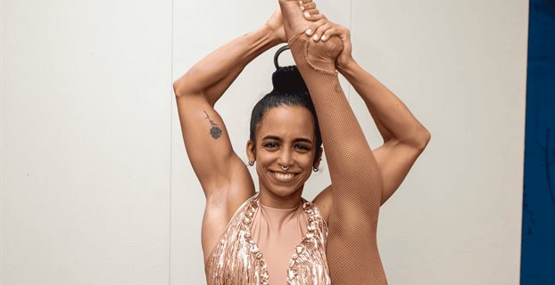 Maserlyn Núñez: la acróbata dominicana que desafía la gravedad con su cabello